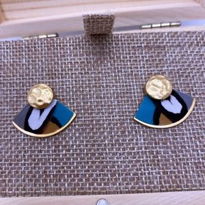 Brackish small stud fan earring
